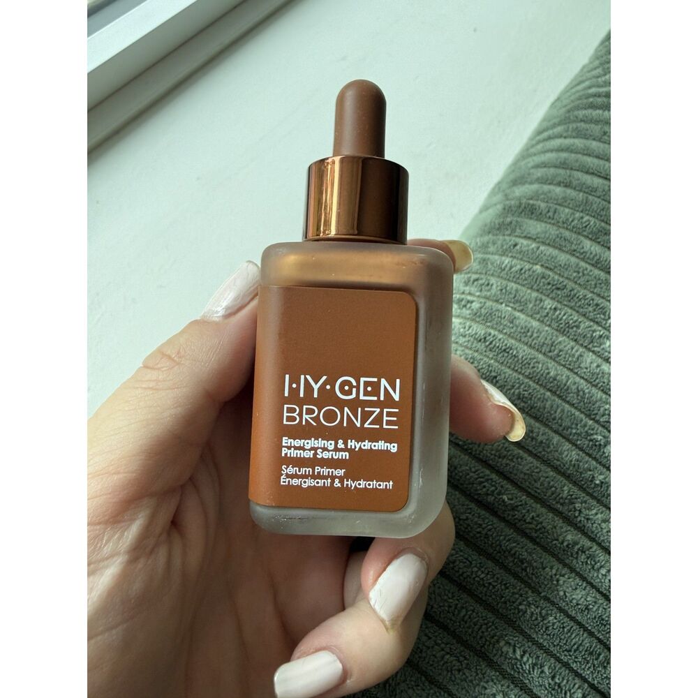NATASHA DENONA NEW HY-GEN Bronze - Energizing & Hydrating Primer Serum makeup